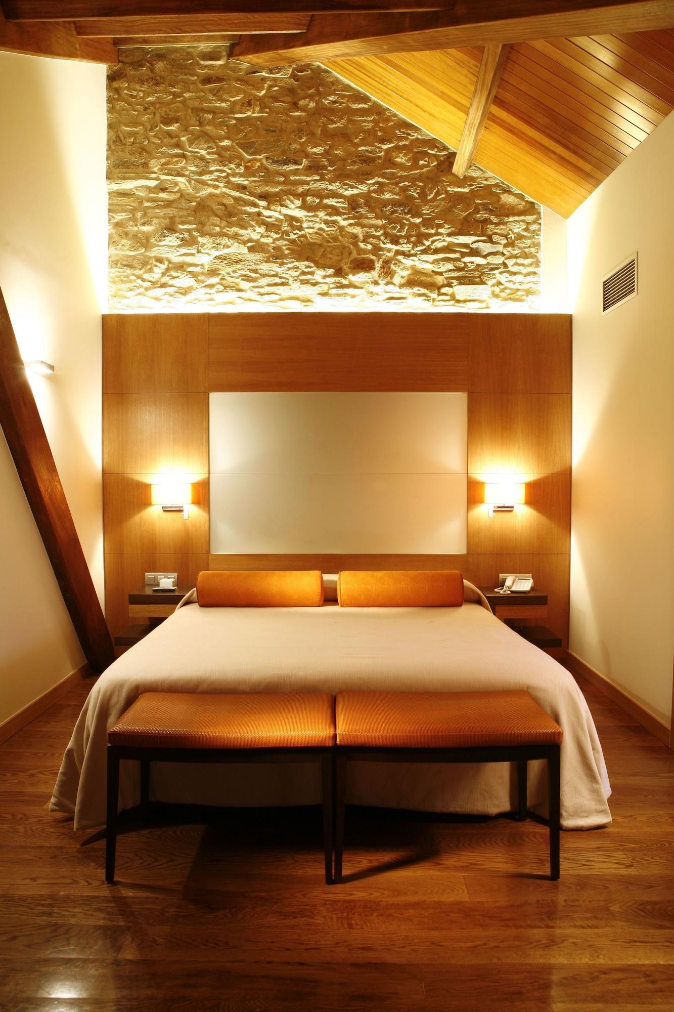 Hotel Altair ซานติอาโก เด กอมโปสเตลา ภายนอก รูปภาพ