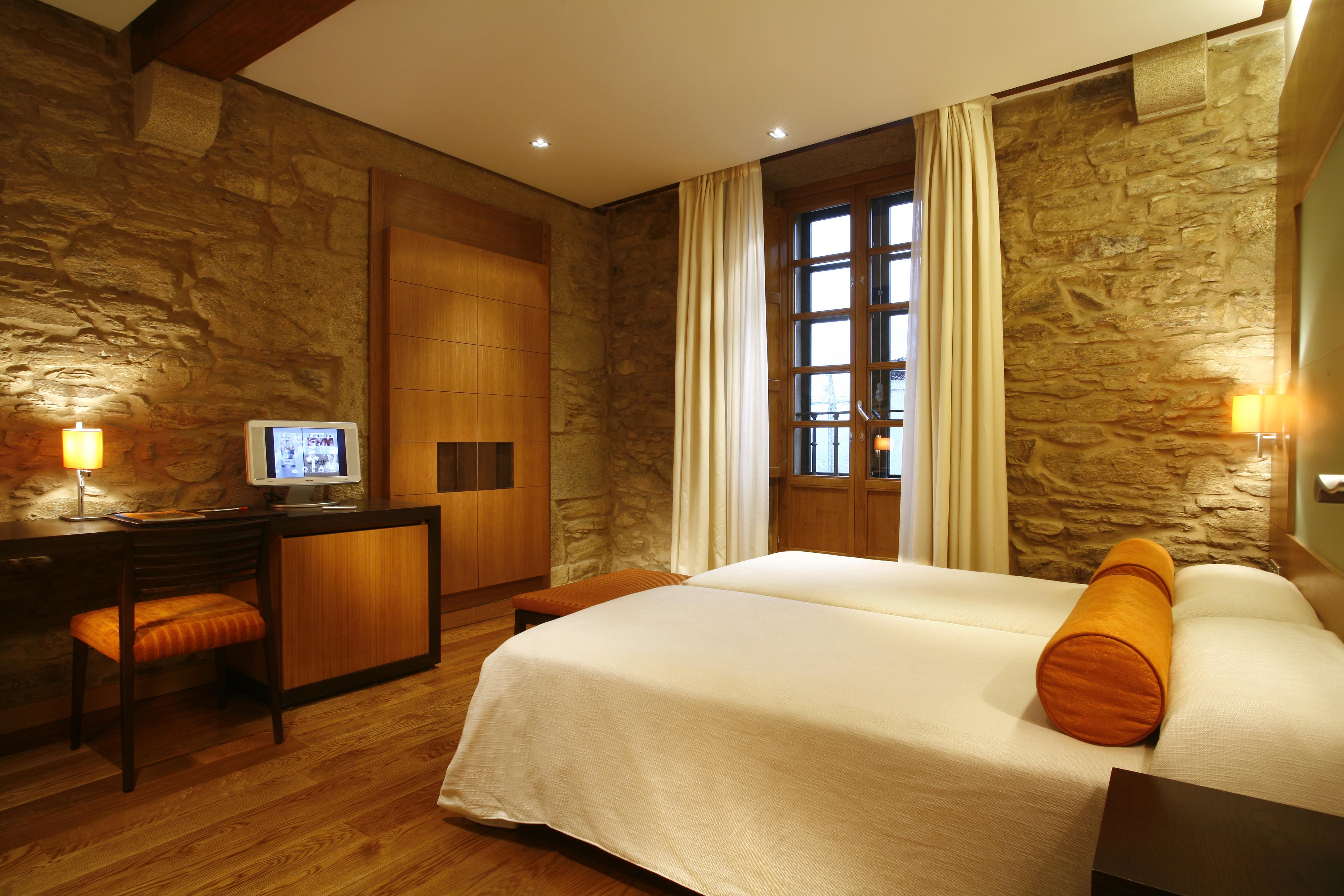 Hotel Altair ซานติอาโก เด กอมโปสเตลา ภายนอก รูปภาพ